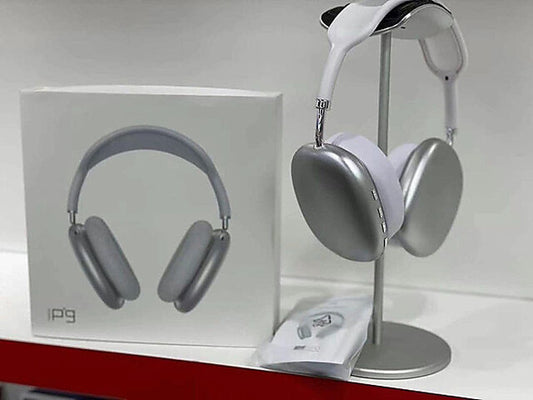 P9 Wireless Bluetooth Headphones โ Deep Bass | Noise Isolation | Foldable Design